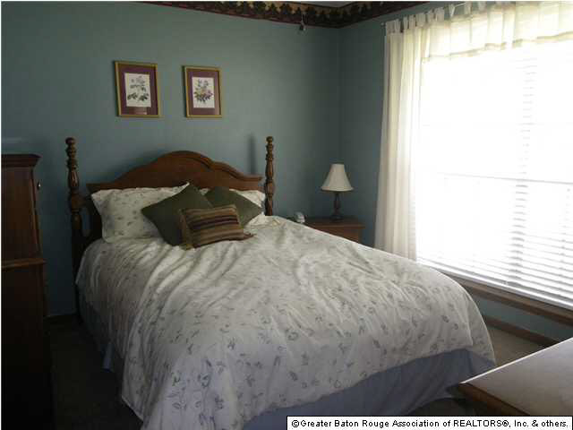14747 Stoneberg Avenue Baton Rouge, LA 70816 - Photo 6 of 18 Gallery Image 6
