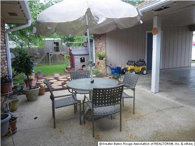 14747 Stoneberg Avenue Baton Rouge, LA 70816 - Photo 10 of 18 Gallery Image 10