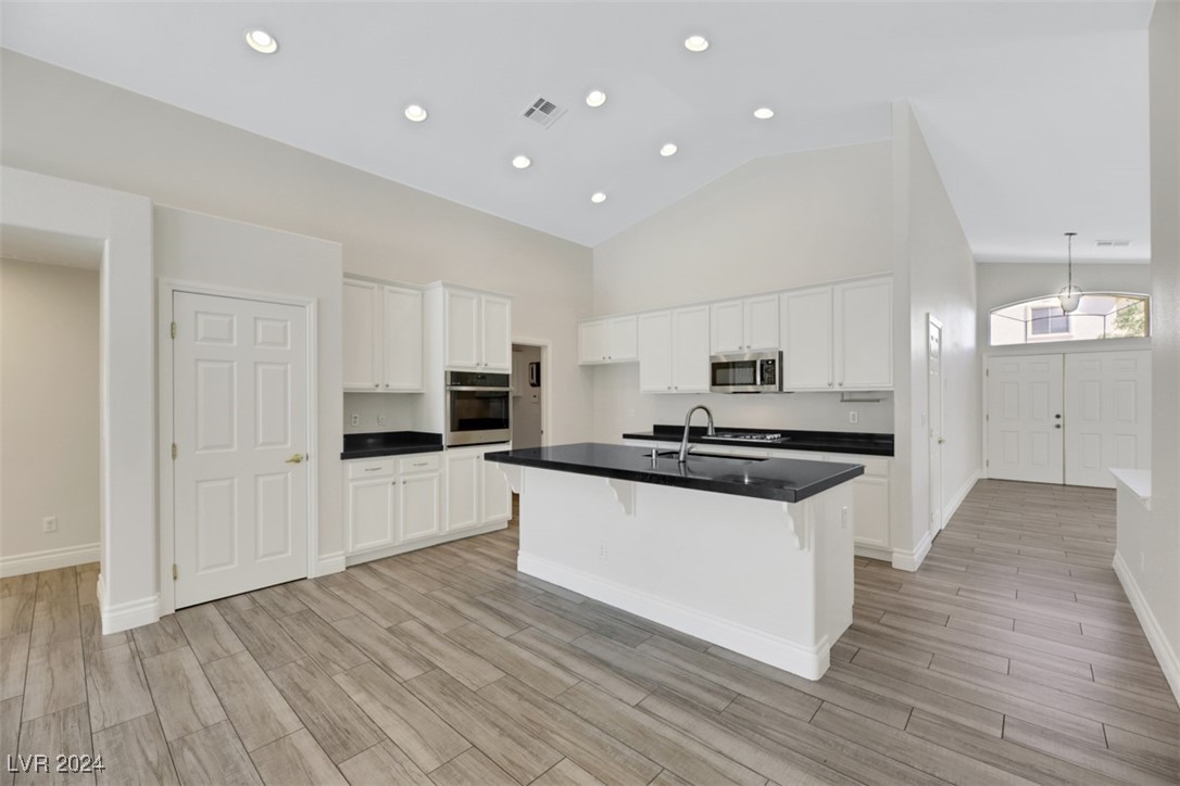 10599 Bonnyhill Street Las Vegas, NV 89141 - Photo 12 of 46
