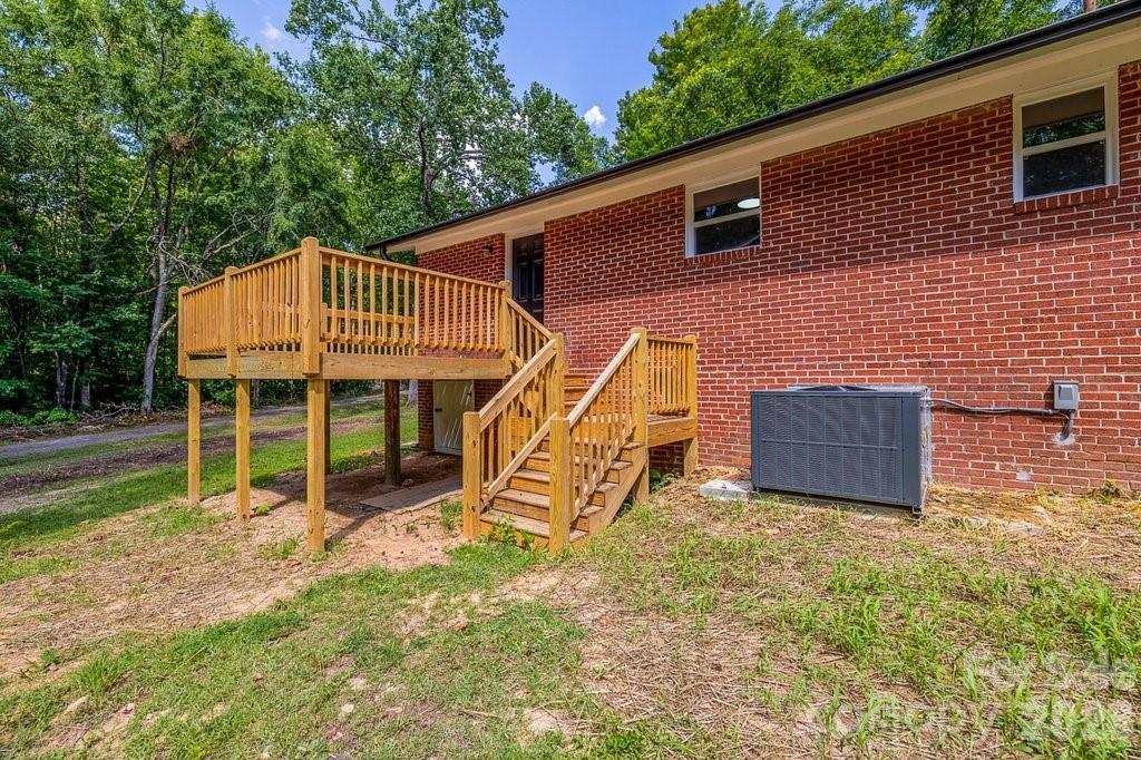 139 State Rd S-44-313 Union, SC 29379 - Photo 34 of 42