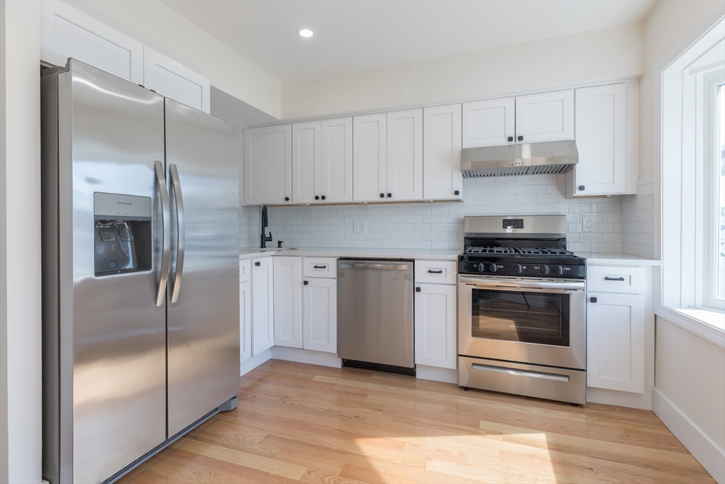 45 Wenlock Road, Unit 45 Boston, MA 02122 - Photo 1 of 14 Gallery Image 1