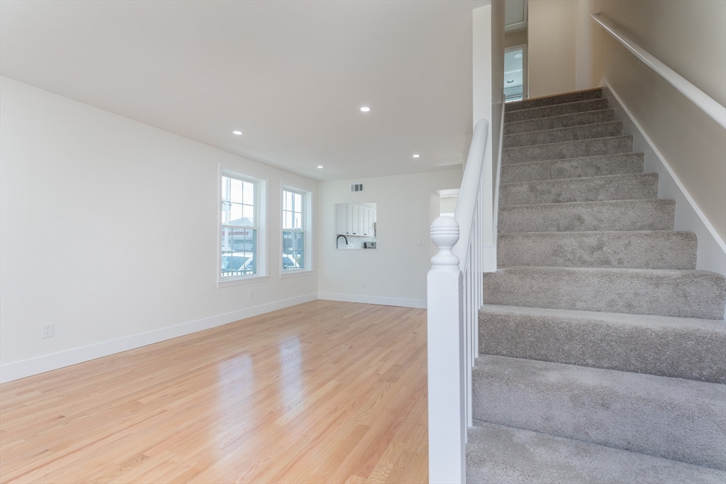 45 Wenlock Road, Unit 45 Boston, MA 02122 - Photo 4 of 14 Gallery Image 4