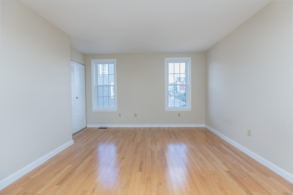 45 Wenlock Road, Unit 45 Boston, MA 02122 - Photo 9 of 14 Gallery Image 9