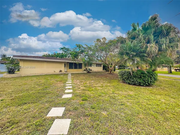 $4,500 | 192 Southwest 62nd Terrace, Plantation, FL 33317