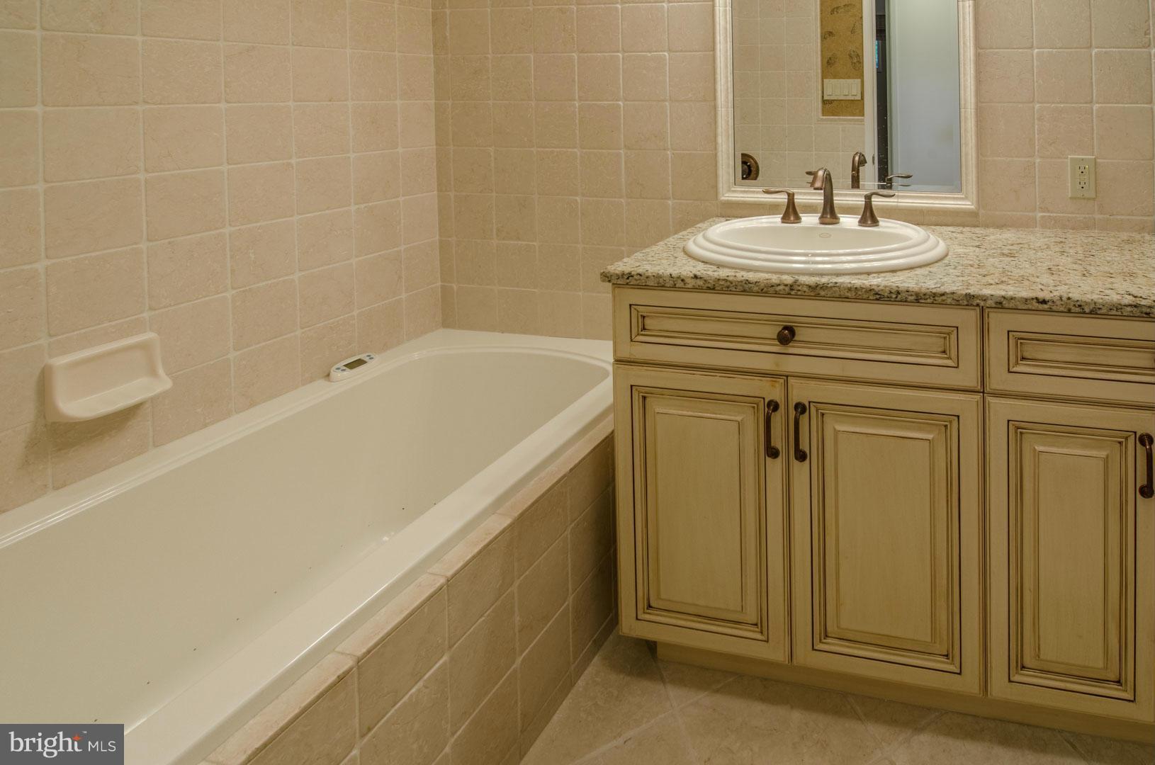 3312 Old Forest Road Baltimore, MD 21208 - Photo 13 of 25 Bath