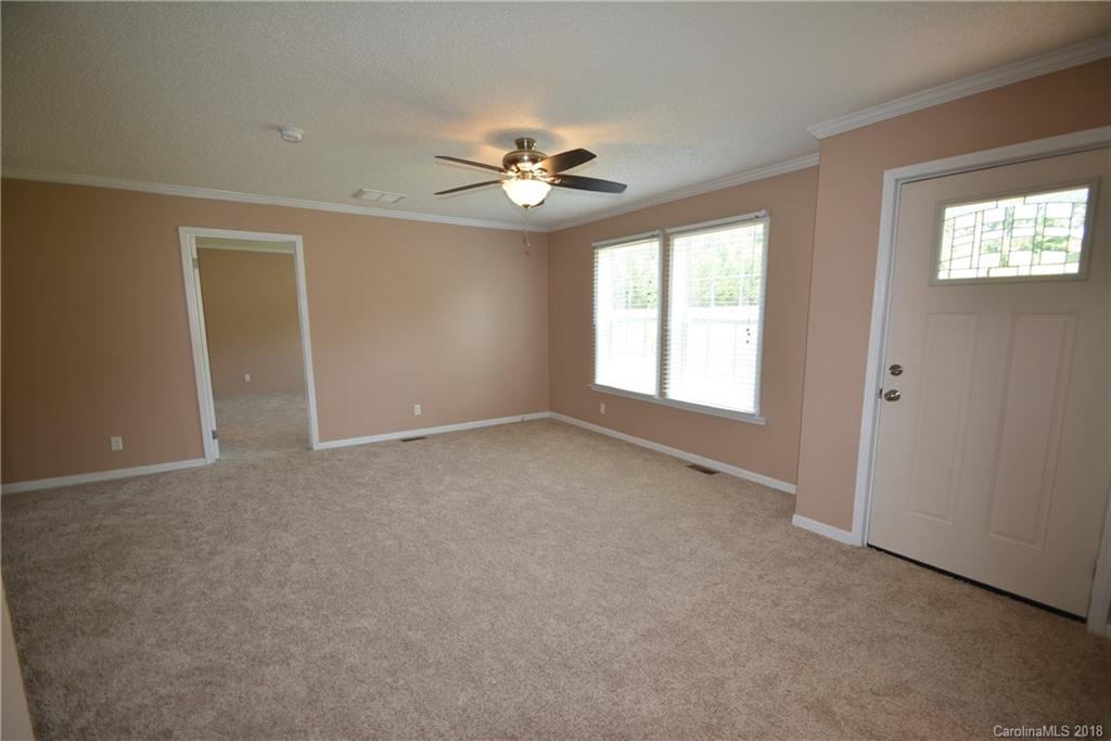 4885 Anderson Mountain Road Maiden, NC 28650 - Photo 11 of 36 Gallery Image 11
