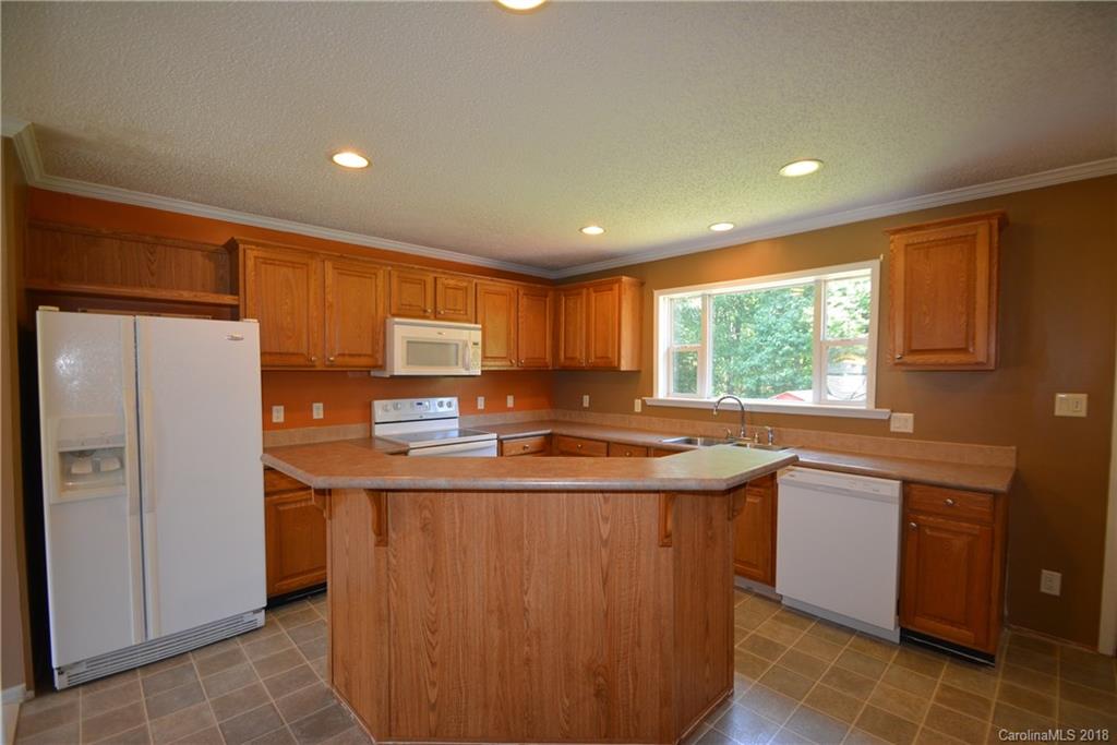 4885 Anderson Mountain Road Maiden, NC 28650 - Photo 16 of 36 Gallery Image 16