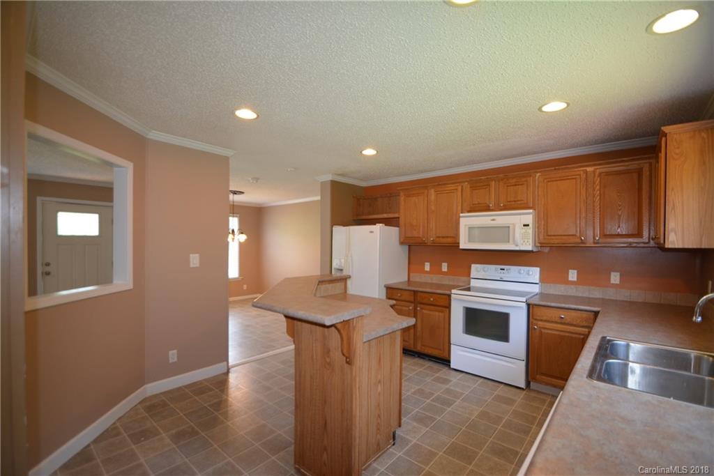 4885 Anderson Mountain Road Maiden, NC 28650 - Photo 18 of 36 Gallery Image 18