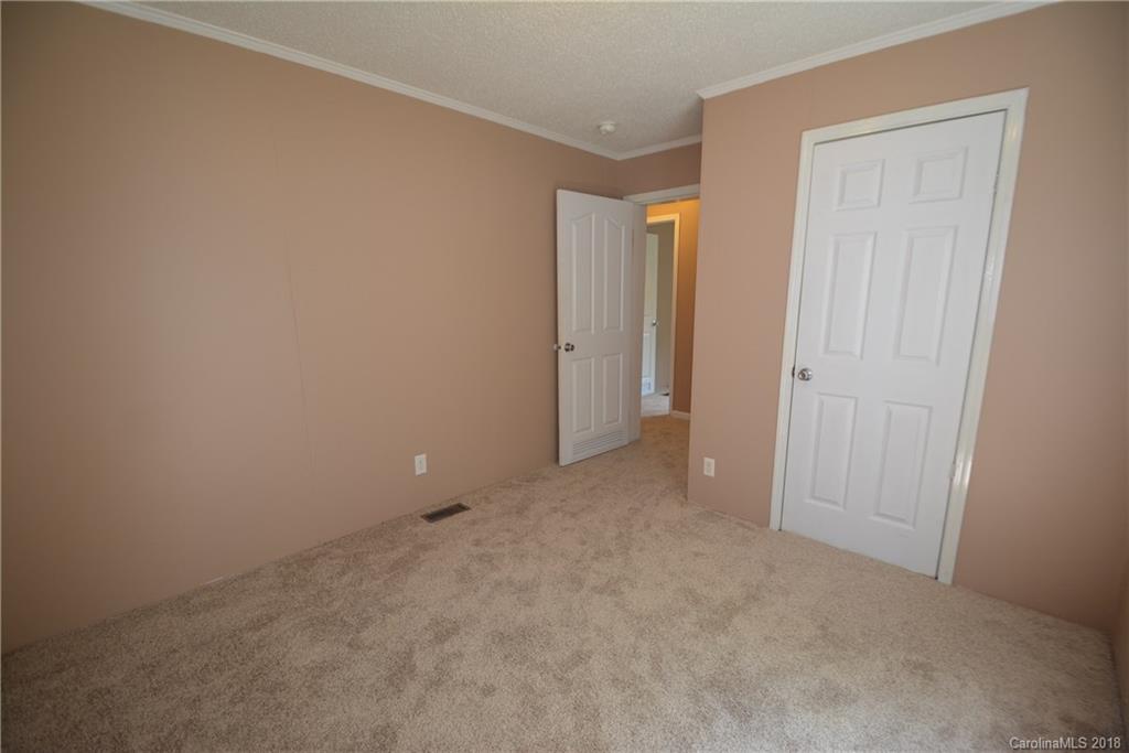 4885 Anderson Mountain Road Maiden, NC 28650 - Photo 27 of 36 Gallery Image 27