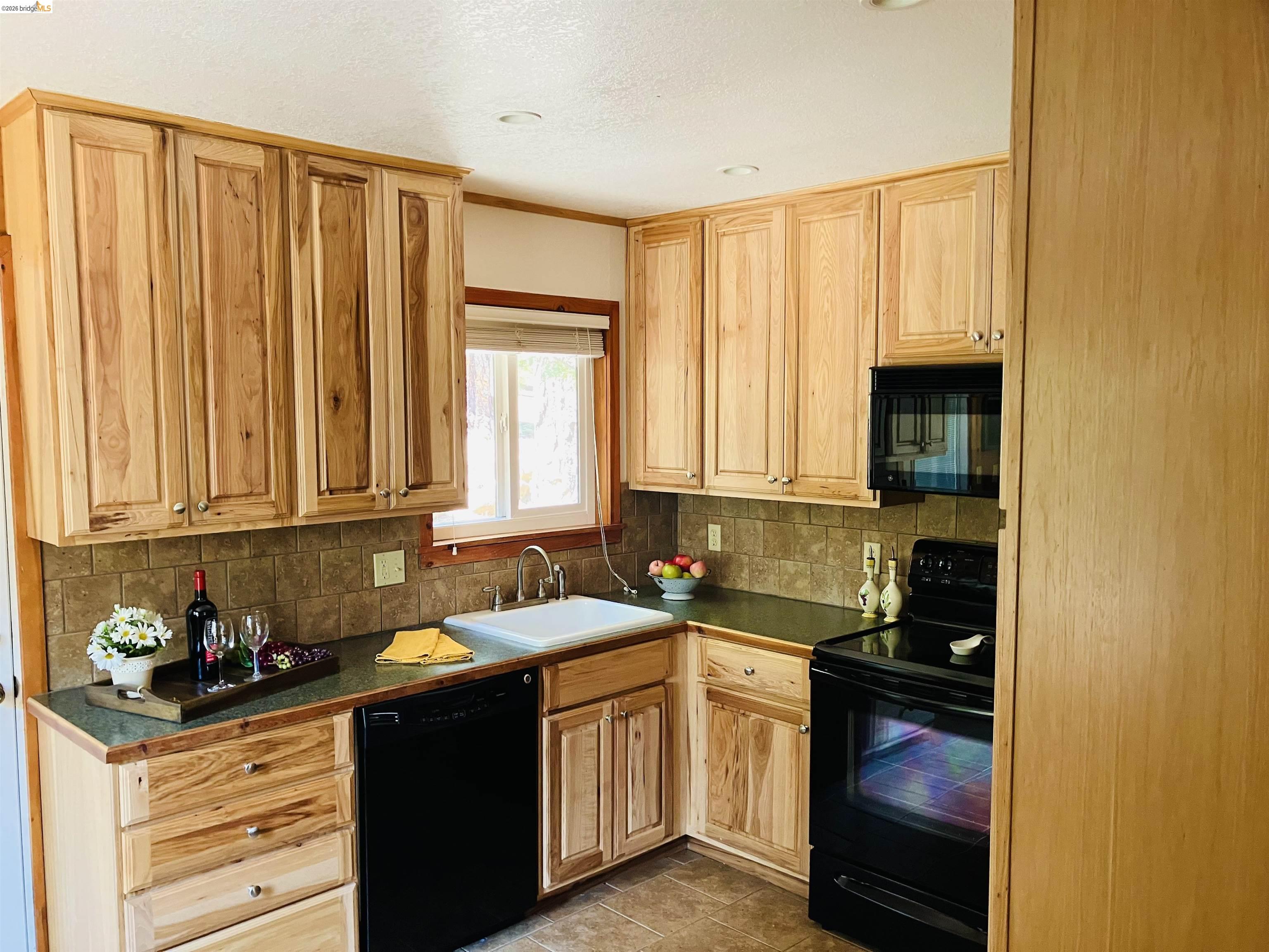 26132 Long Barn Road Long Barn, CA 95335 - Photo 13 of 38