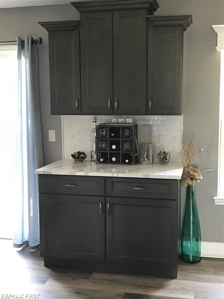 52152 Rivard Road New Baltimore, MI 48047 - Photo 18 of 33 31348175-17.JPG