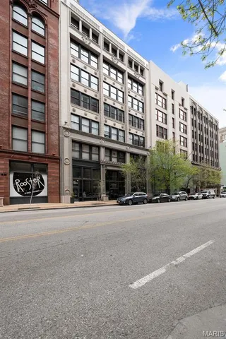 $190,000 | 1015 Washington Avenue, Unit 508, St. Louis, MO 63101