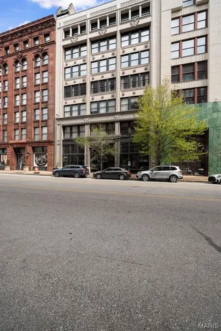 $190,000 | 1015 Washington Avenue, Unit 508, St. Louis, MO 63101