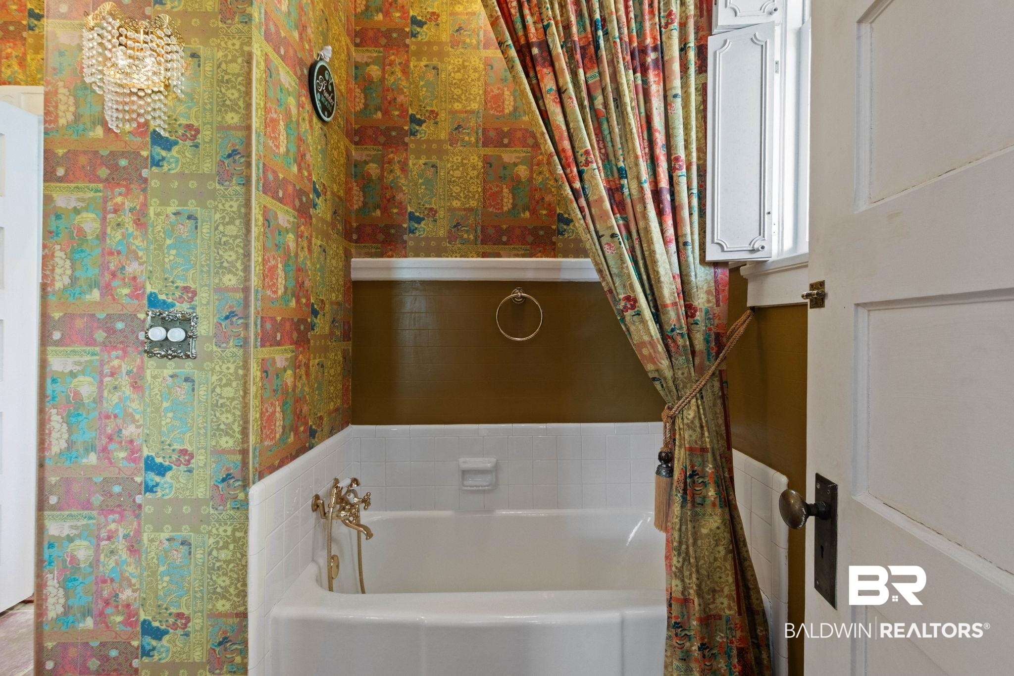 1701 Sowell Road Brewton, AL 36426 - Photo 52 of 83 Full bathroom with a garden tub