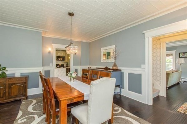 526 Mammoth Road Londonderry, NH 03053 - Photo 11 of 40