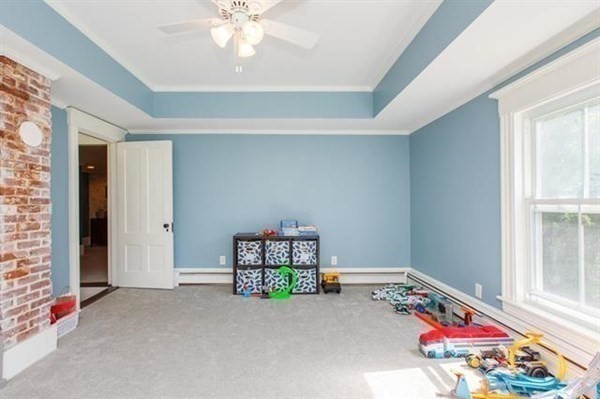 526 Mammoth Road Londonderry, NH 03053 - Photo 29 of 40