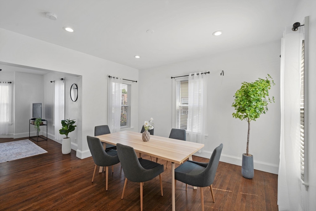8 Chestnut Street Lynn, MA 01902 - Photo 10 of 39
