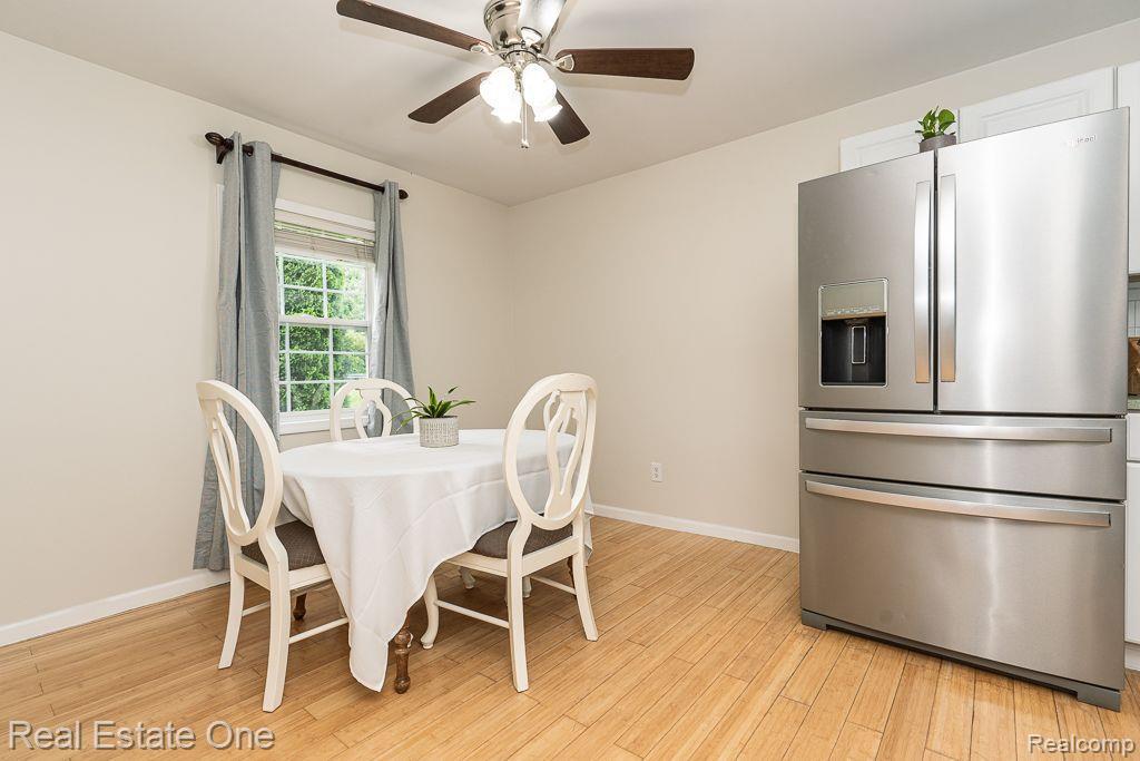 370 South Rochester Road Rochester, MI 48307 - Photo 22 of 37 New SS Refrigerator included