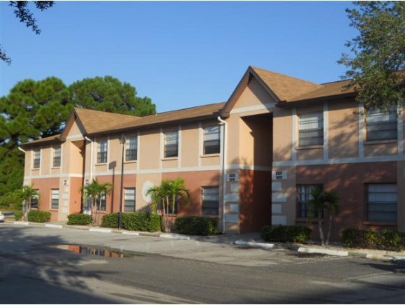 3727 Northeast Pinewood, Unit 12 Palm Bay, FL 32905 - Photo 1 of 10 Primary Photo