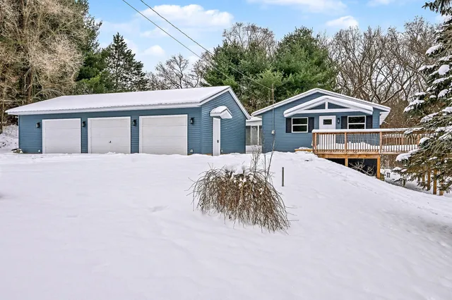 $329,900 | 9689 Big Rock Drive, Kalamazoo, MI 49009