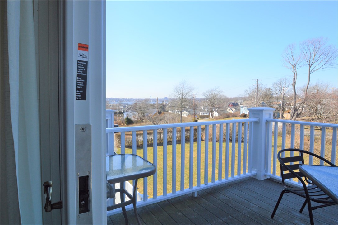 398 Wolcott Avenue, Unit 4 Middletown, RI 02842 - Photo 17 of 25