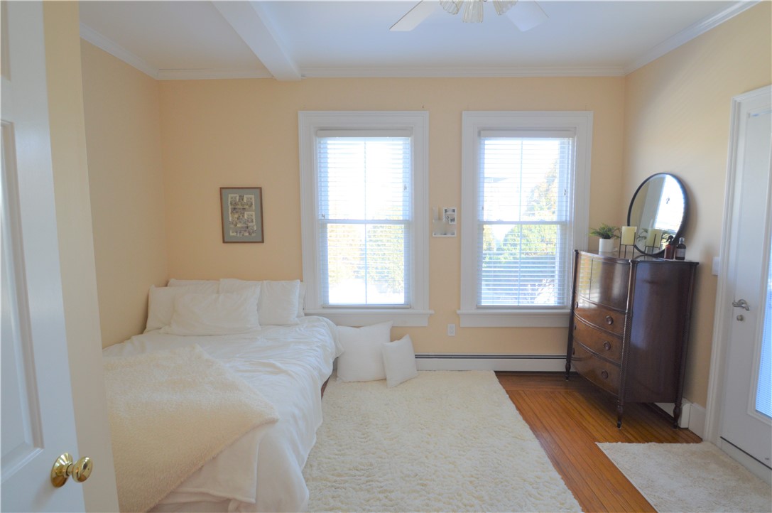 398 Wolcott Avenue, Unit 4 Middletown, RI 02842 - Photo 19 of 25