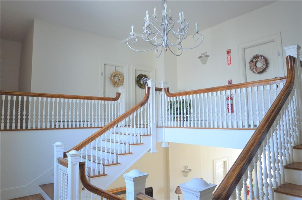 398 Wolcott Avenue, Unit 4 Middletown, RI 02842 - Photo 4 of 25