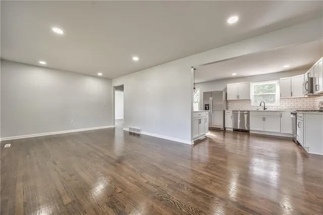 $259,950 | 12301 East 48th Street South, Independence, MO 64055