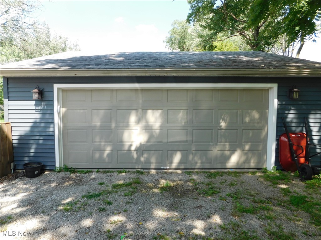 581 Hadcock Road Brunswick, OH 44212 - Photo 9 of 22 View of detached garage