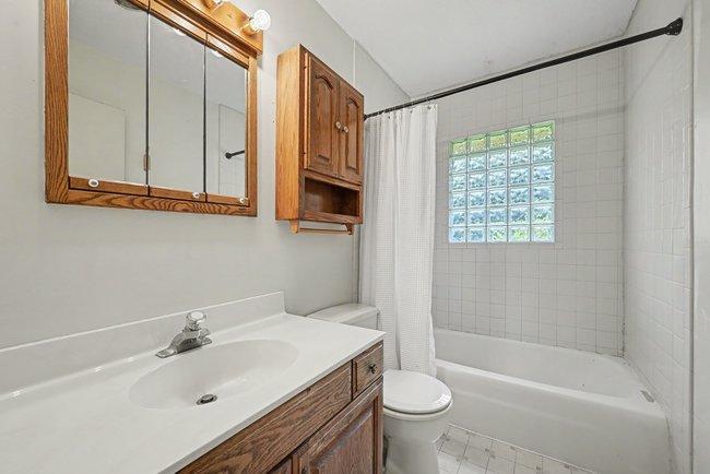 10895 Bechtold Road Corcoran, MN 55374 - Photo 8 of 27 Gallery Image 8