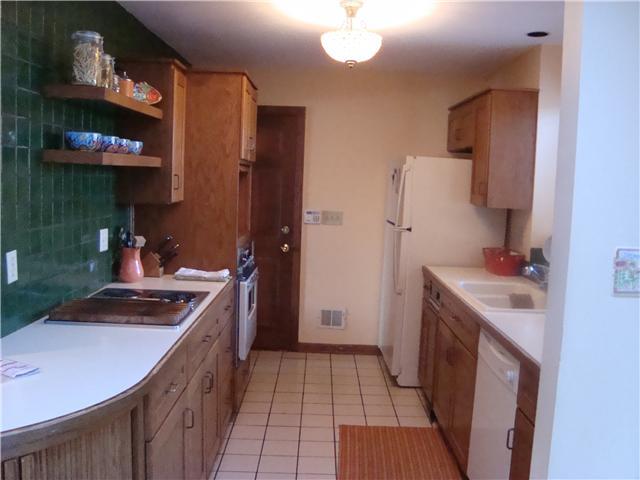4621 Melbourne Road Indianapolis, IN 46228 - Photo 3 of 13 Gallery Image 3