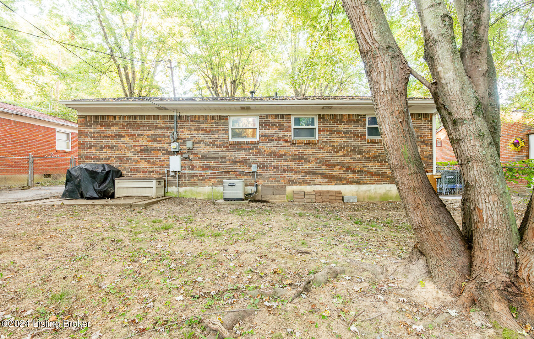 523 Monin Road Elizabethtown, KY 42701 - Photo 23 of 25 523 Monin Rd (6)