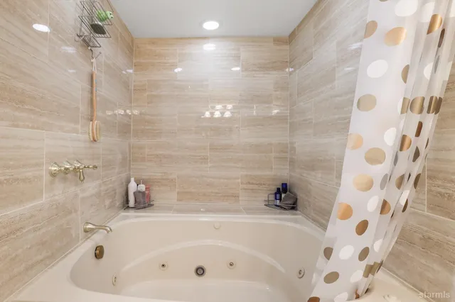 a bathroom with a tub