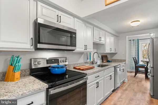 $590,000 | 6404 Patience Court, Alexandria, VA 22315