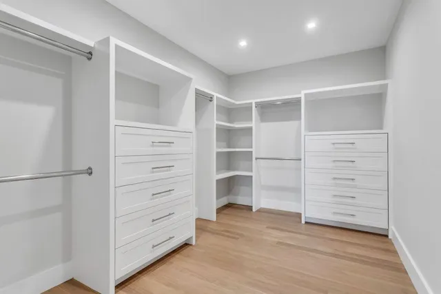 $2,499,000 | 285 Blue Marlin Drive, Southold, NY 11971