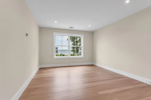 $2,499,000 | 285 Blue Marlin Drive, Southold, NY 11971