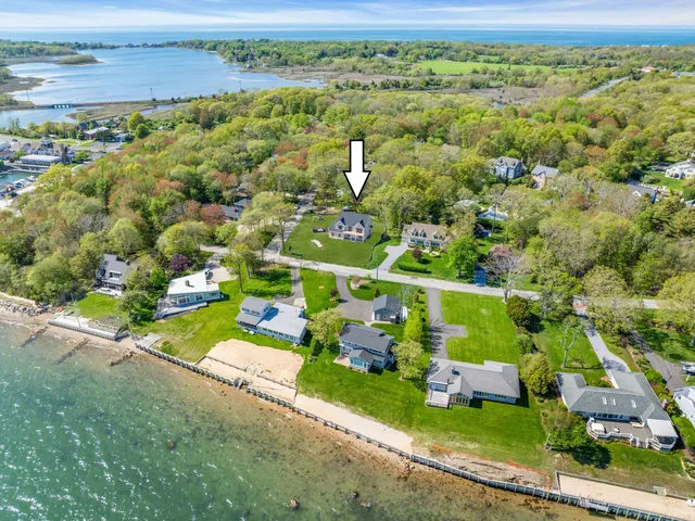 $2,499,000 | 285 Blue Marlin Drive, Southold, NY 11971