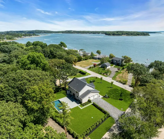 $2,499,000 | 285 Blue Marlin Drive, Southold, NY 11971