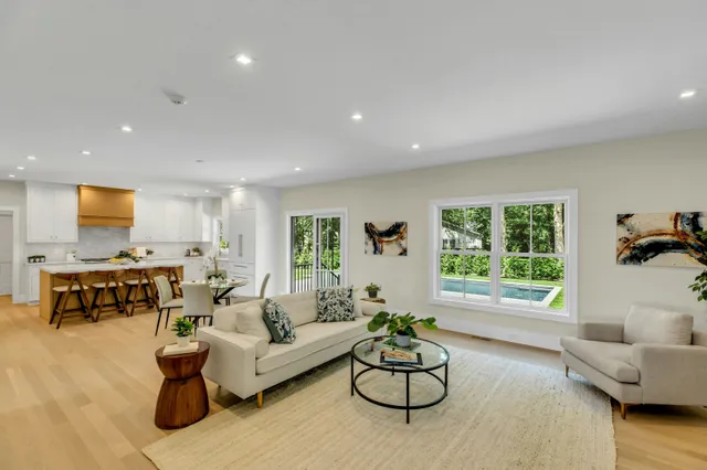 $2,499,000 | 285 Blue Marlin Drive, Southold, NY 11971