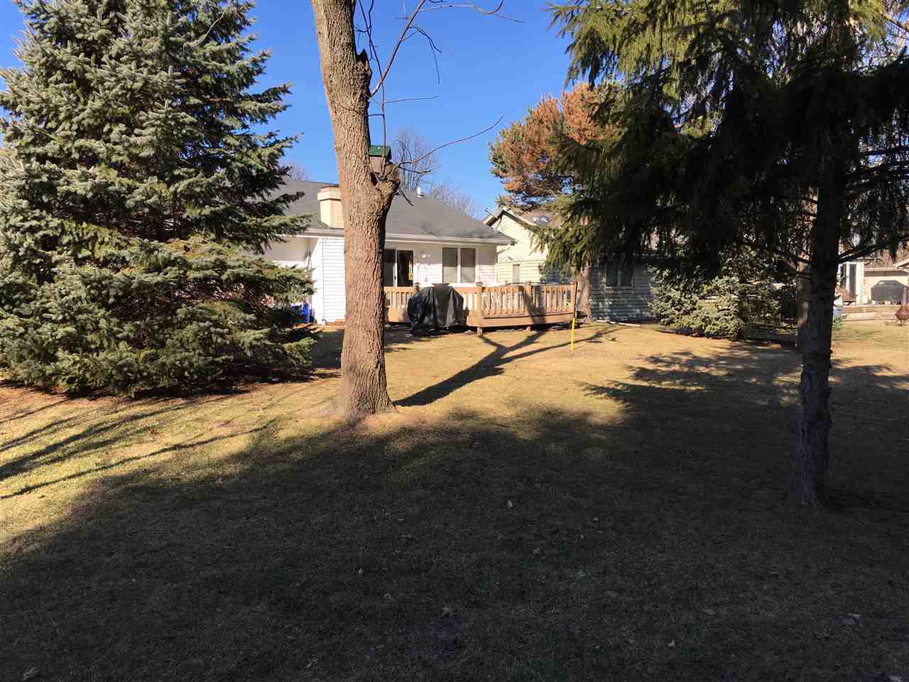 3289 North Trainer Road Rockford, IL 61114 - Photo 19 of 19 a view of a street with houses