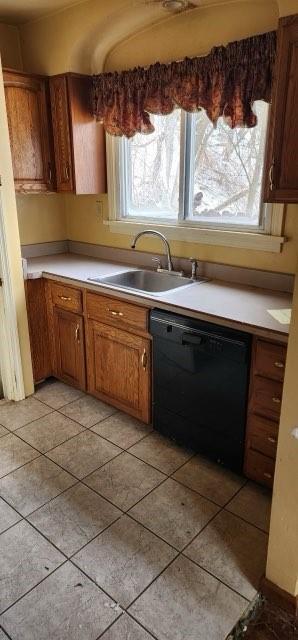 42 Forest Road Ambridge, PA 15003 - Photo 4 of 15