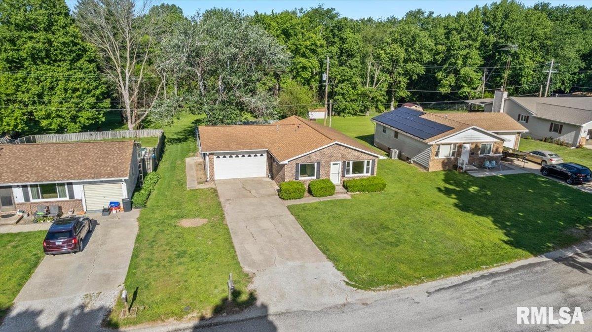 321 Park Street Rochester, IL 62563 - Photo 5 of 35
