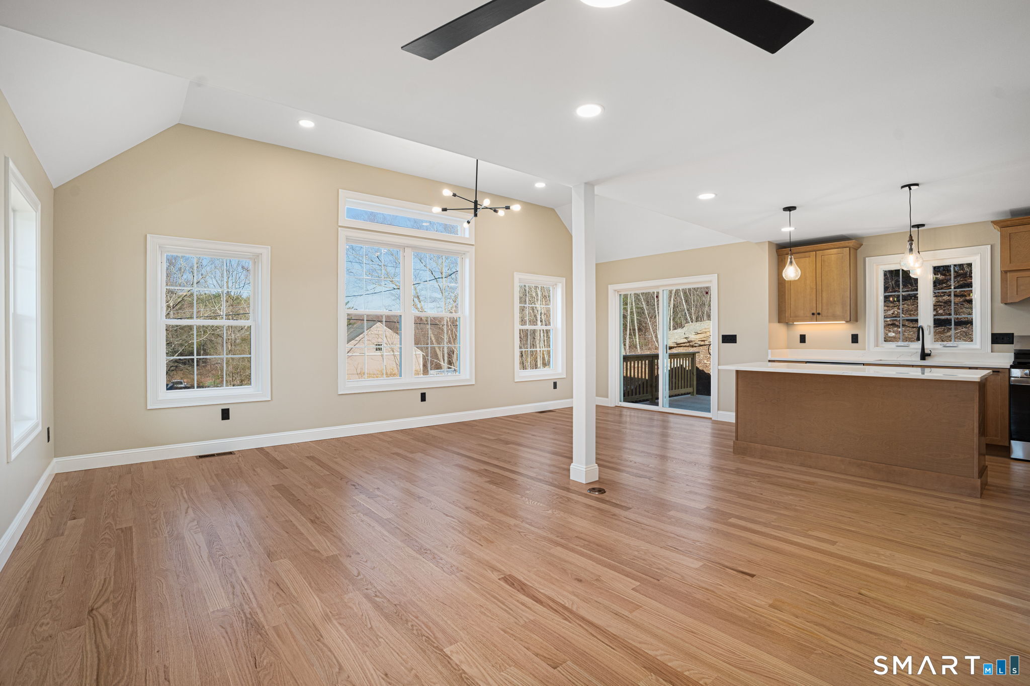 135 Barstow Road Canterbury, CT 06331 - Photo 7 of 39