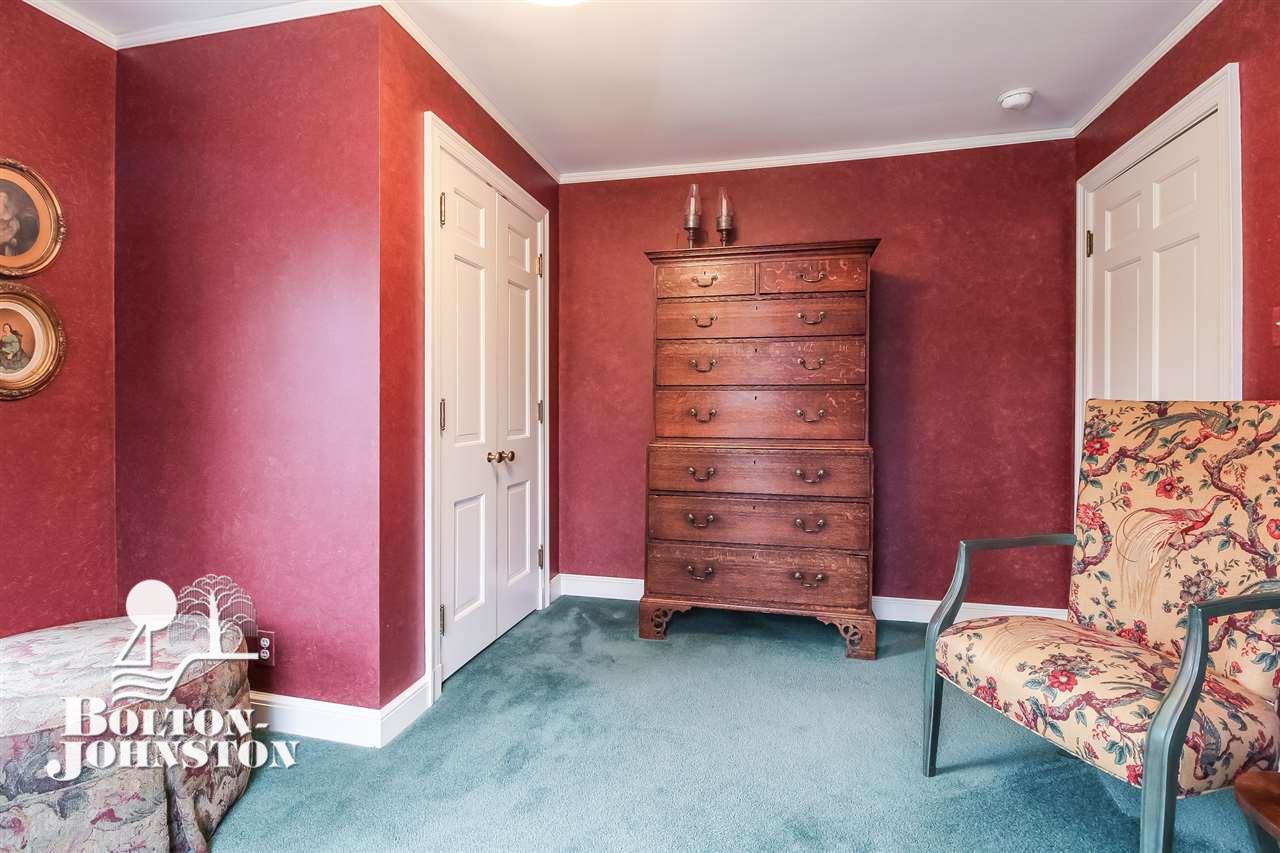 103 Moran Road Grosse Pointe, MI 48236 - Photo 32 of 50 31345349-31.JPG