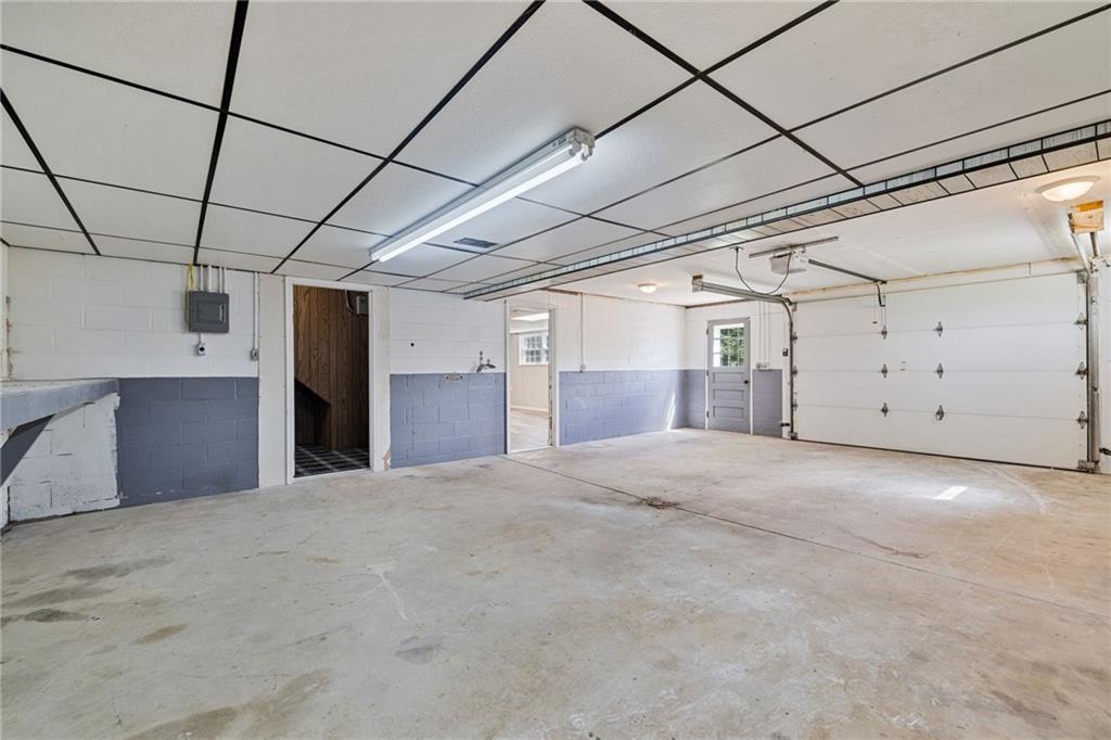 351 Pleasant Valley Road Washington, PA 15301 - Photo 29 of 41 a view of a garage