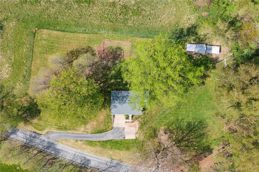 351 Pleasant Valley Road Washington, PA 15301 - Photo 38 of 41 a view of a back yard