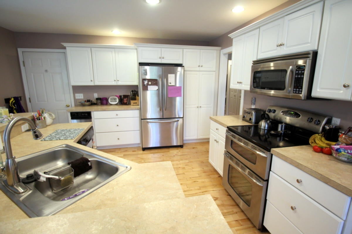 8562 Ridgeway Road Petoskey, MI 49770 - Photo 9 of 31 Gallery Image 9