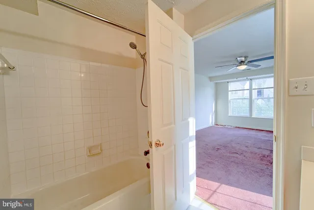 $1,875 | 7906-201 Valley Manor Road, Unit 201E, Owings Mills, MD 21117