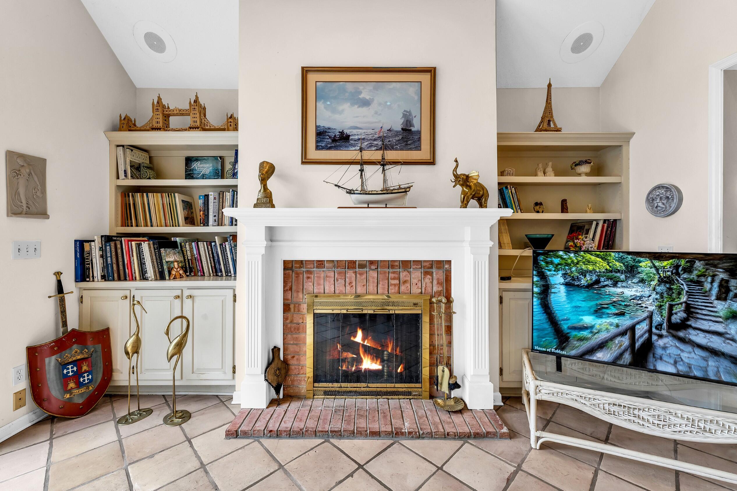 101 Lamplighter Lane Wind Point, WI 53402 - Photo 18 of 51 Natural fireplace in FR