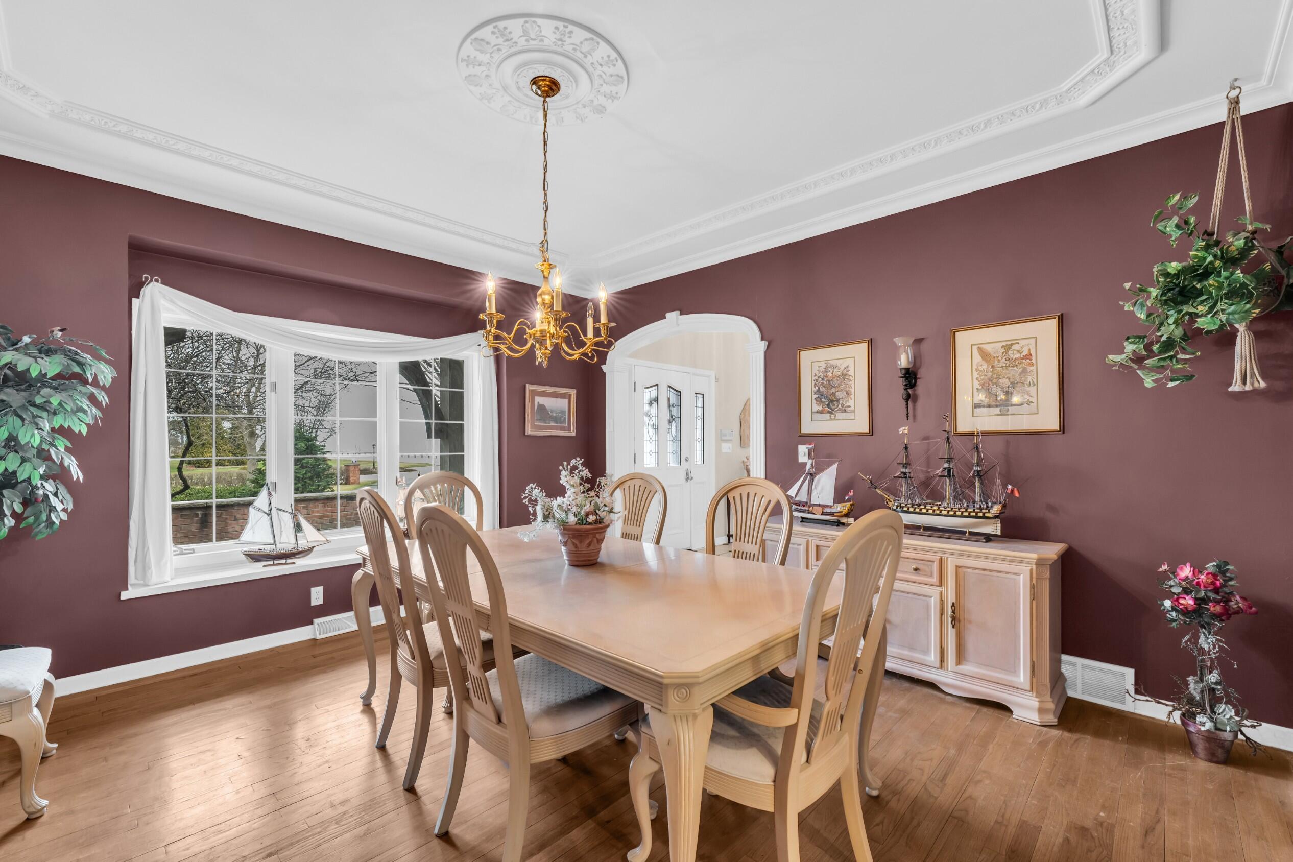 101 Lamplighter Lane Wind Point, WI 53402 - Photo 9 of 51 Dining Room